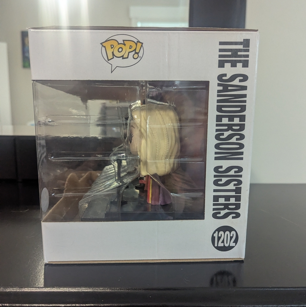 Funko Pop! Hocus Pocus - Sanderson Sisters Vinyl Figures - Spirit Exclusive NWT - Picture 7 of 8